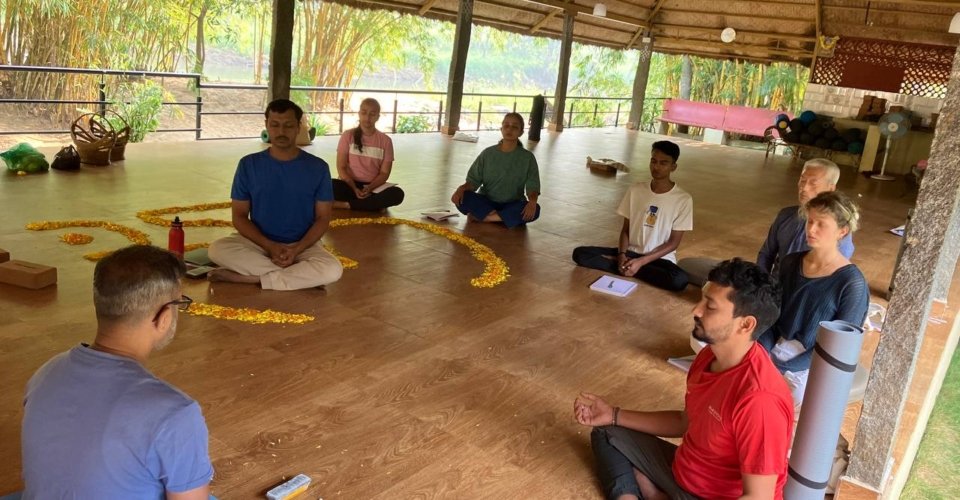 photo_2025-11-10_12-37-16