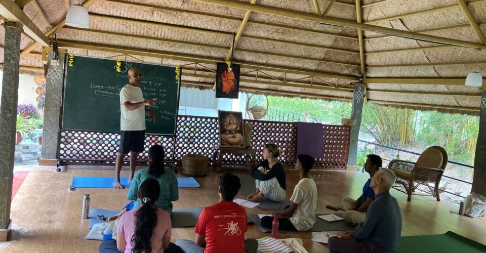 photo_2025-11-10_12-38-26